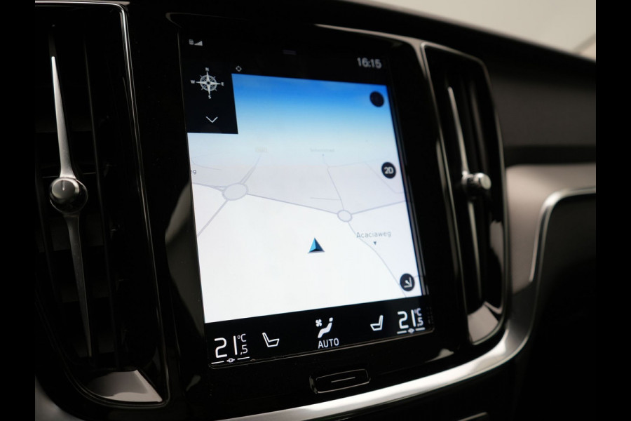Volvo V60 T8 Recharge AWD 390PK Inscription Plug In Hybrid PHEV | Dealer O.H | Adaptive Cruise | Lederen sportstoelen Memory | BLIS | 360 Camera | Keyless | Pilot Assist | Apple Carplay |