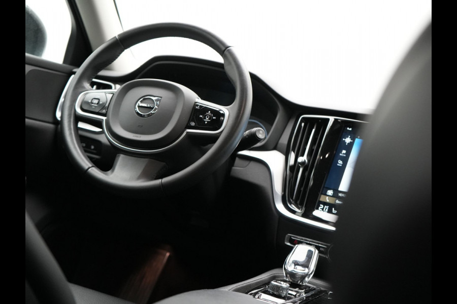 Volvo V60 T8 Recharge AWD 390PK Inscription Plug In Hybrid PHEV | Dealer O.H | Adaptive Cruise | Lederen sportstoelen Memory | BLIS | 360 Camera | Keyless | Pilot Assist | Apple Carplay |