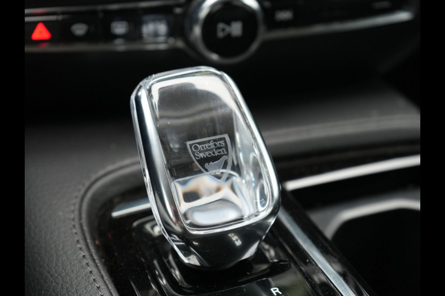 Volvo V60 T8 Recharge AWD 390PK Inscription Plug In Hybrid PHEV | Dealer O.H | Adaptive Cruise | Lederen sportstoelen Memory | BLIS | 360 Camera | Keyless | Pilot Assist | Apple Carplay |
