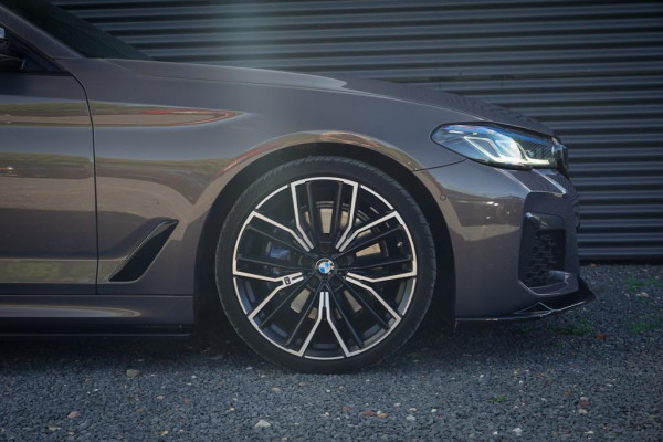 BMW 5 Serie 530i High Executive Edition / M-Sport / Laser / M-Stoelen / Schuifdak / Adaptive Cruise