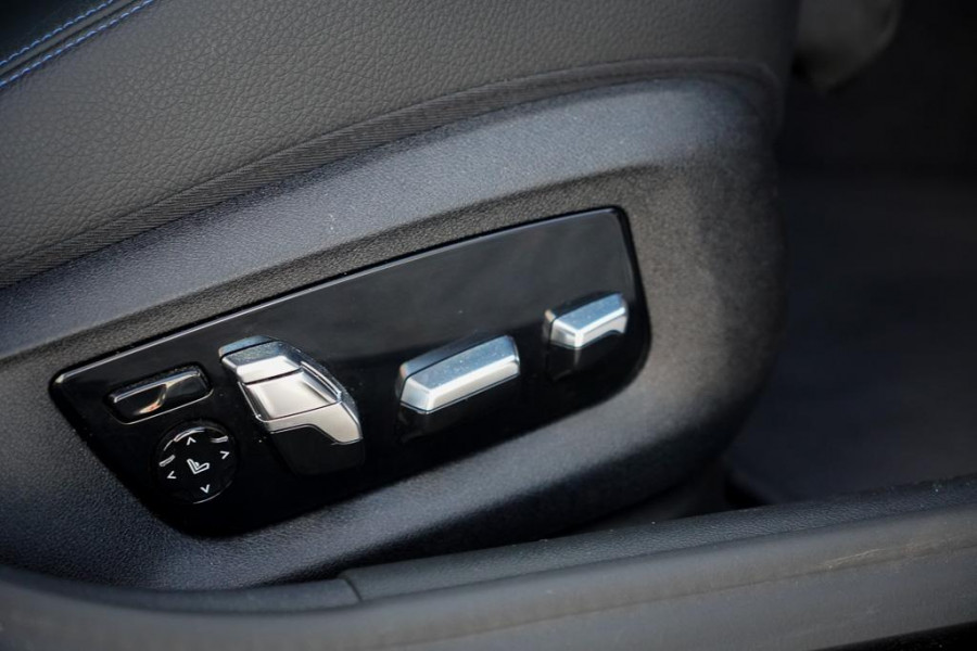 BMW 5 Serie 530i High Executive Edition / M-Sport / Laser / M-Stoelen / Schuifdak / Adaptive Cruise