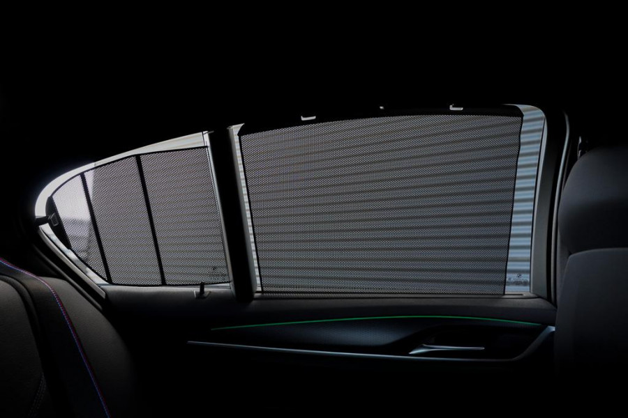 BMW 5 Serie 530i High Executive Edition / M-Sport / Laser / M-Stoelen / Schuifdak / Adaptive Cruise