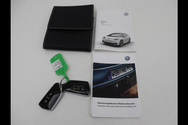 Volkswagen ID.3 First 58 kWh | Stoel & stuurverwarming | Carplay | Trekhaak | Adaptive cruise | Full LED | Navigatie | Parkeerhulp | Climate control