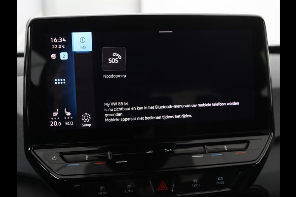Volkswagen ID.3 First 58 kWh | Stoel & stuurverwarming | Carplay | Trekhaak | Adaptive cruise | Full LED | Navigatie | Parkeerhulp | Climate control