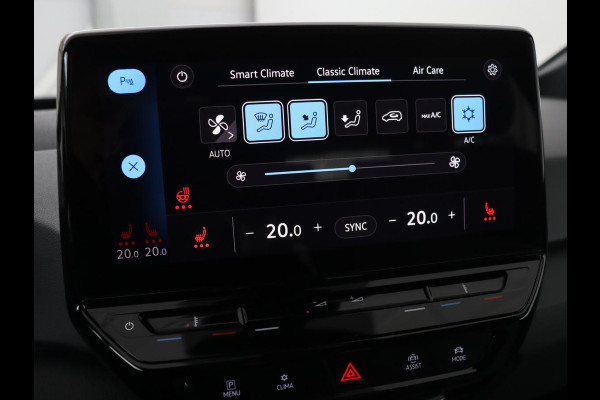Volkswagen ID.3 First 58 kWh | Stoel & stuurverwarming | Carplay | Trekhaak | Adaptive cruise | Full LED | Navigatie | Parkeerhulp | Climate control