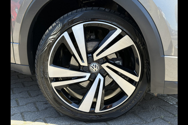 Volkswagen T-Cross 1.5 TSI United R-Line | ACC | CarPlay | Camera | LED | Navi | 18 inch