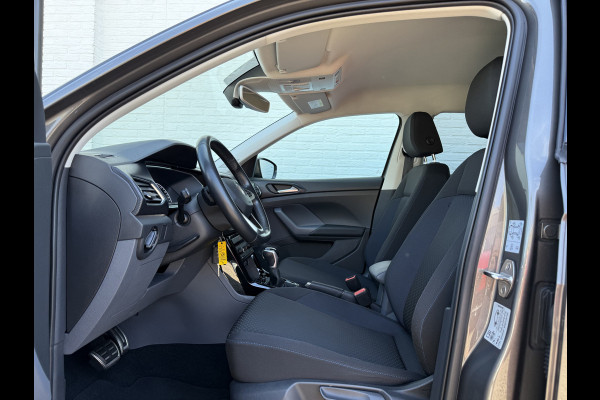 Volkswagen T-Cross 1.5 TSI United R-Line | ACC | CarPlay | Camera | LED | Navi | 18 inch