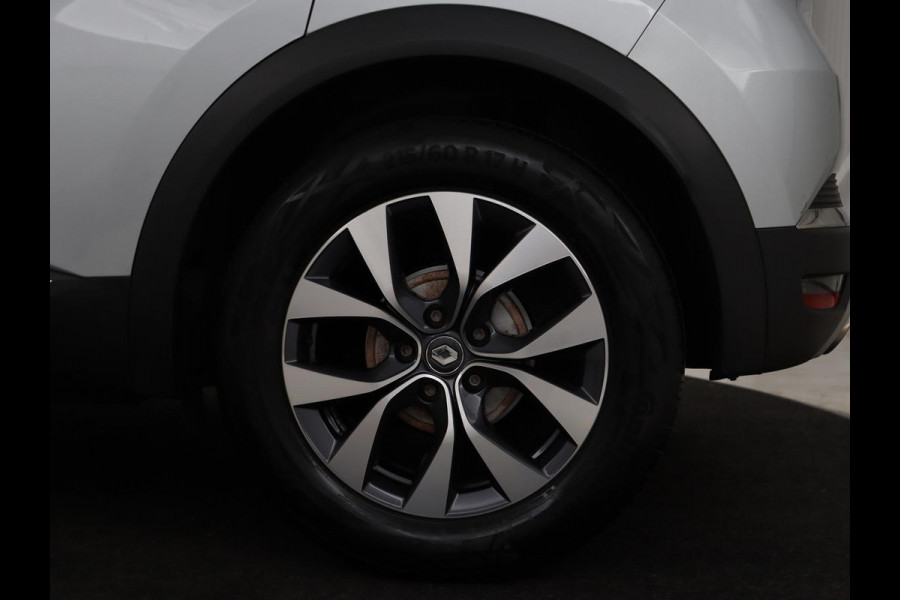 Renault Captur 1.3 TCe Intens | 140pk | Trekhaak | Camera | Navigatie | Half leder | Climate control | Keyless | Cruise control | Full LED