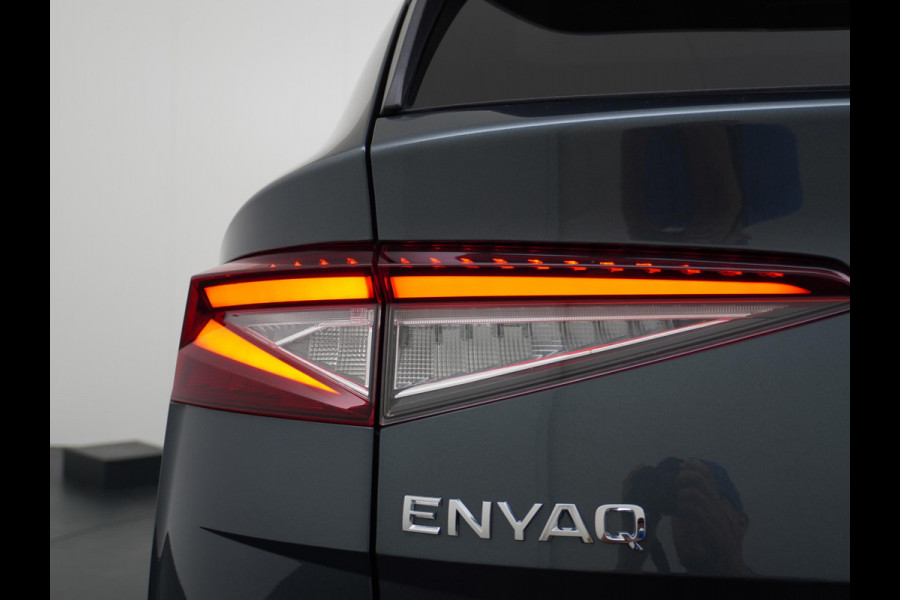 Škoda ENYAQ iV 80 Loft ELEKTRISCHE TREKHAAK | CAMERA | HEAD UP