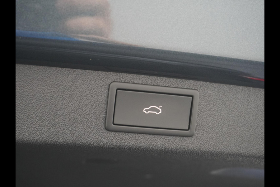 Škoda ENYAQ iV 80 Loft ELEKTRISCHE TREKHAAK | CAMERA | HEAD UP