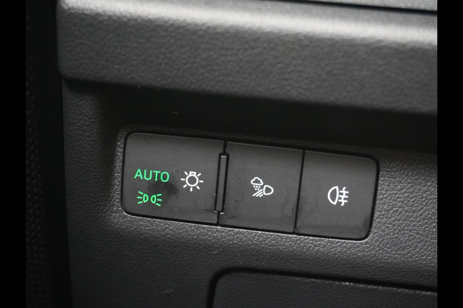 Škoda ENYAQ iV 80 Loft ELEKTRISCHE TREKHAAK | CAMERA | HEAD UP