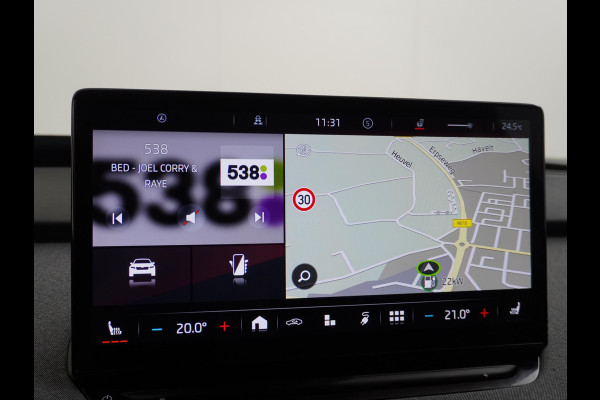 Škoda ENYAQ iV 80 Loft ELEKTRISCHE TREKHAAK | CAMERA | HEAD UP