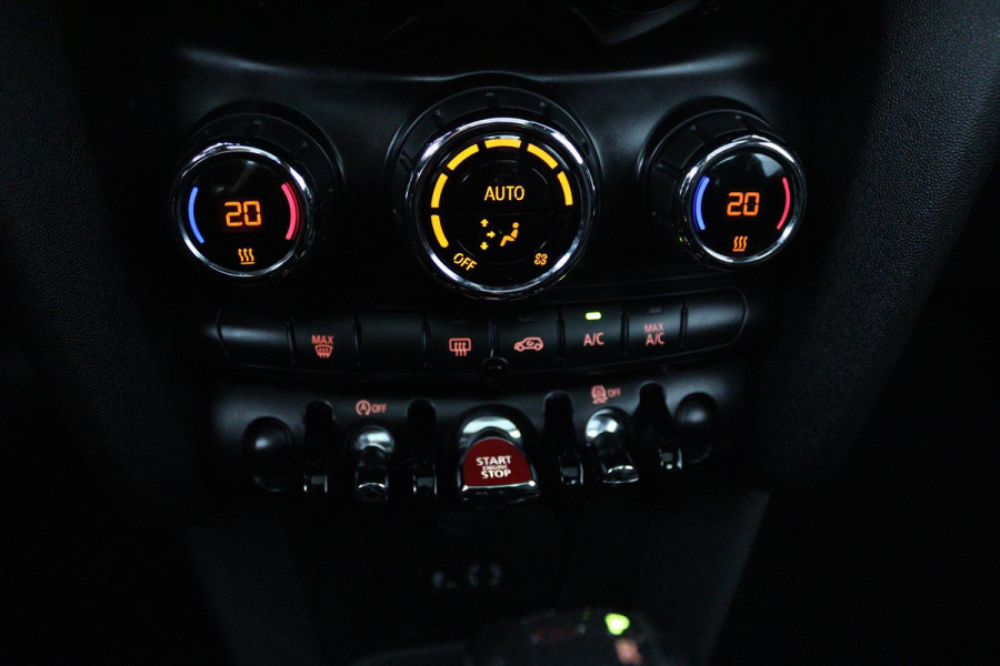 MINI Mini 1.5 Cooper Chili Business (PANORAMADAK, NAVIGATIE, AUTOMAAT, CRUISE CONTROL, PARKEERSENSOREN, LEER, NL-AUTO)