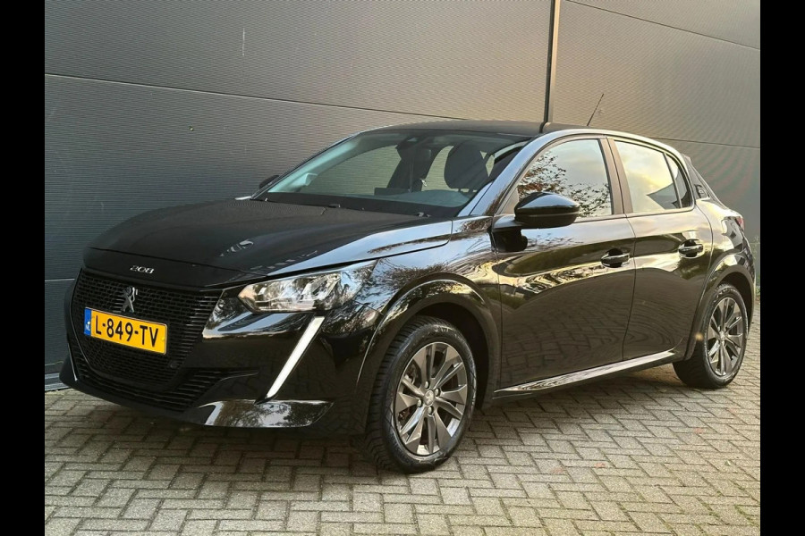 Peugeot e-208 EV Active Pack 50 kWh 1STE EIG | NAVI | KEYLESS | BTW