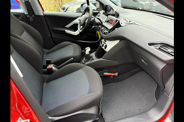 Peugeot 208 1.2 PureTech Like AIRCO| CRUISE | ELEK RAMEN | NWE APK