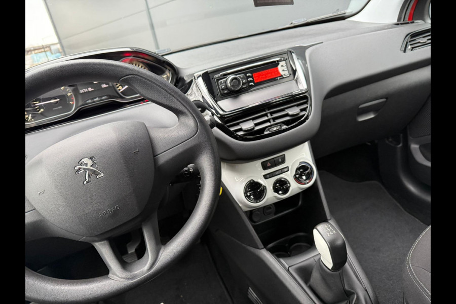 Peugeot 208 1.2 PureTech Like AIRCO| CRUISE | ELEK RAMEN | NWE APK