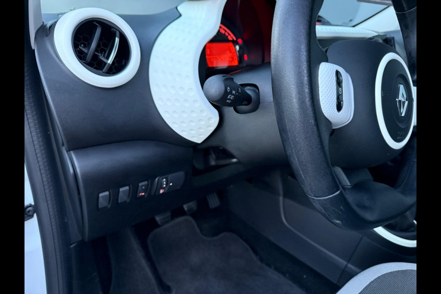 Renault Twingo 1.0 SCe Collection AIRCO | ELEK RAMEN | 72519 KM | PDC | NWE APK | BTW