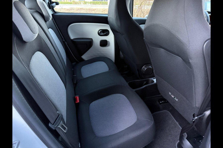 Renault Twingo 1.0 SCe Collection AIRCO | ELEK RAMEN | 72519 KM | PDC | NWE APK | BTW