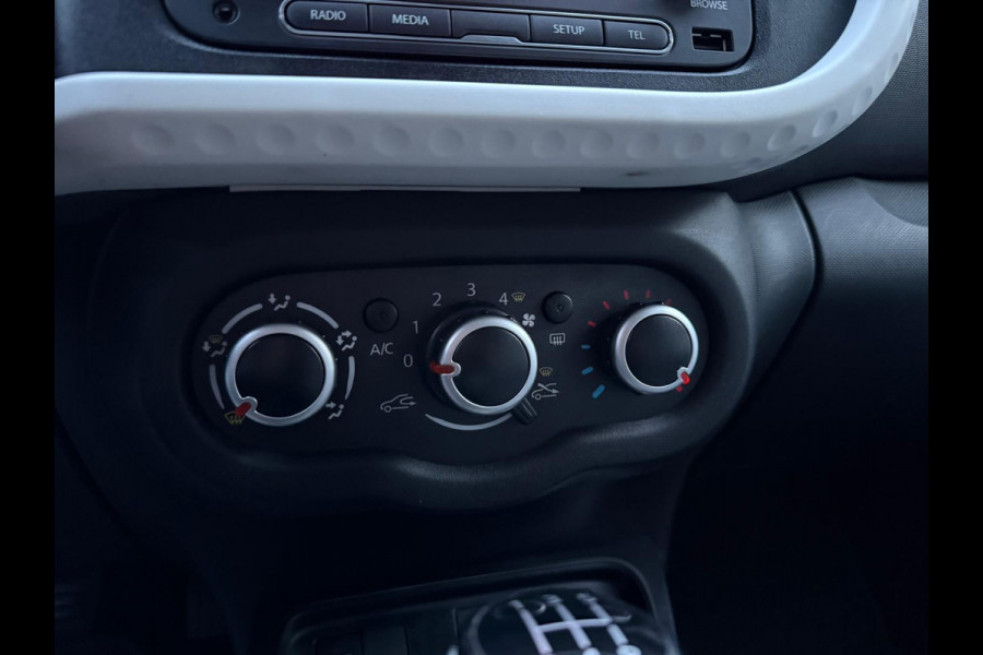Renault Twingo 1.0 SCe Collection AIRCO | ELEK RAMEN | 72519 KM | PDC | NWE APK | BTW