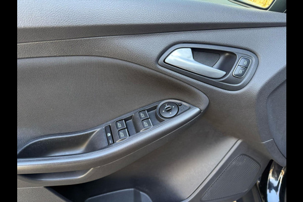 Ford FOCUS Wagon 1.0 Lease Edition NAVI | CRUISE | AIRCO | ELEK RAMEN | NWE APK