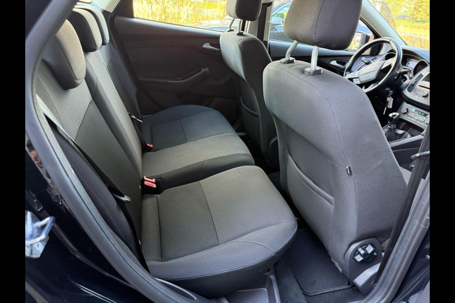 Ford FOCUS Wagon 1.0 Lease Edition NAVI | CRUISE | AIRCO | ELEK RAMEN | NWE APK