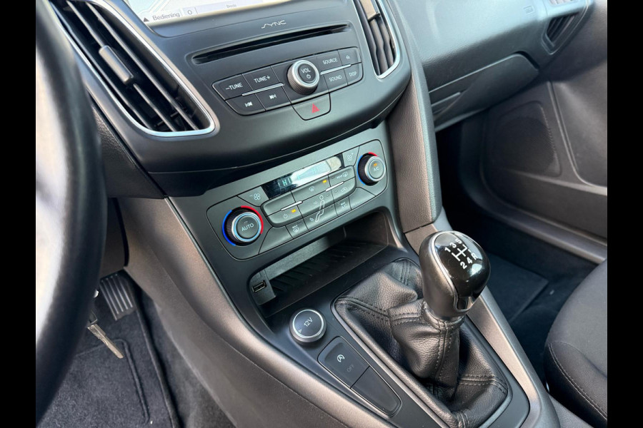 Ford FOCUS Wagon 1.0 Lease Edition NAVI | CRUISE | AIRCO | ELEK RAMEN | NWE APK