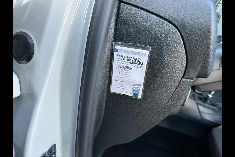 Ford Focus 1.0 EcoBoost Trend Edition Business 1STE EIGEN | NAVI | PDC | CARPLAY | BTW