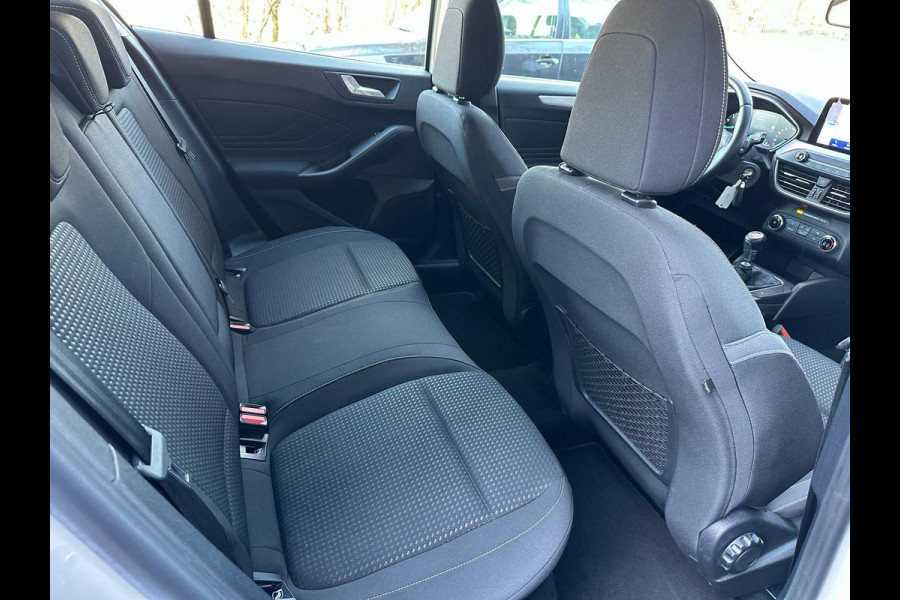 Ford Focus 1.0 EcoBoost Trend Edition Business 1STE EIGEN | NAVI | PDC | CARPLAY | BTW