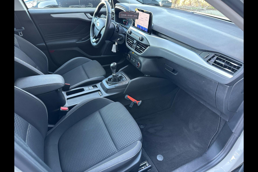 Ford Focus 1.0 EcoBoost Trend Edition Business 1STE EIGEN | NAVI | PDC | CARPLAY | BTW