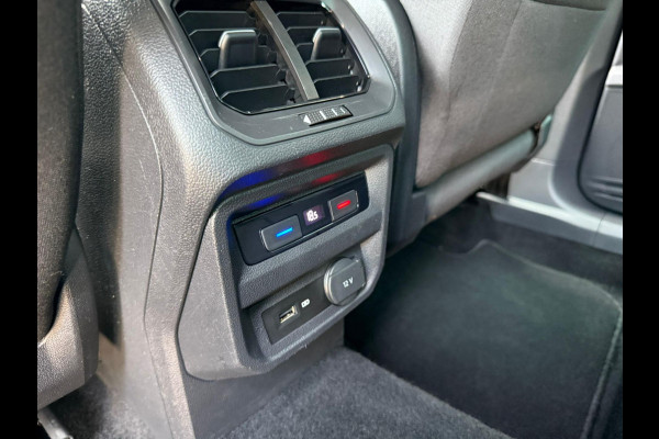 Volkswagen Tiguan 1.5 TSI ACT Highline R-Line NAVI | CARPLAY | AUTOMAAT | PDC | NWE APK