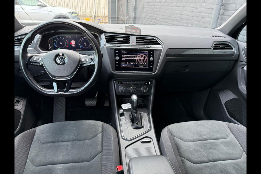 Volkswagen Tiguan 1.5 TSI ACT Highline R-Line NAVI | CARPLAY | AUTOMAAT | PDC | NWE APK