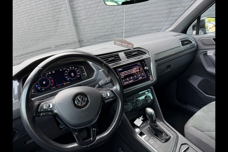 Volkswagen Tiguan 1.5 TSI ACT Highline R-Line NAVI | CARPLAY | AUTOMAAT | PDC | NWE APK