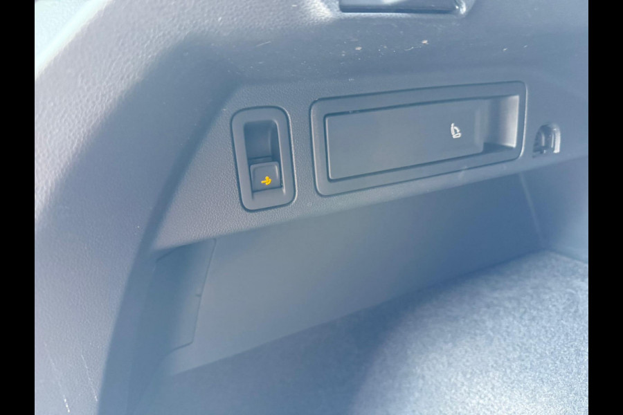 Volkswagen Tiguan 1.5 TSI ACT Highline R-Line NAVI | CARPLAY | AUTOMAAT | PDC | NWE APK