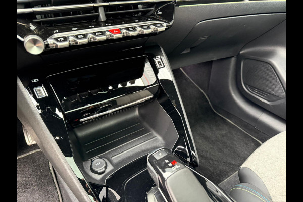 Peugeot e-208 EV GT 350 50 kWh 1STE EIGENAAR | DIGITAL DASH | CAMERA | PANO | CARPLA | KEYLESS | PDC | BTW