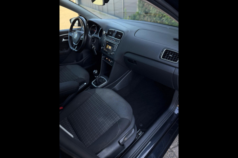 Volkswagen Polo 1.4 TDI CarPlay EURO 6 Navigatie Camera