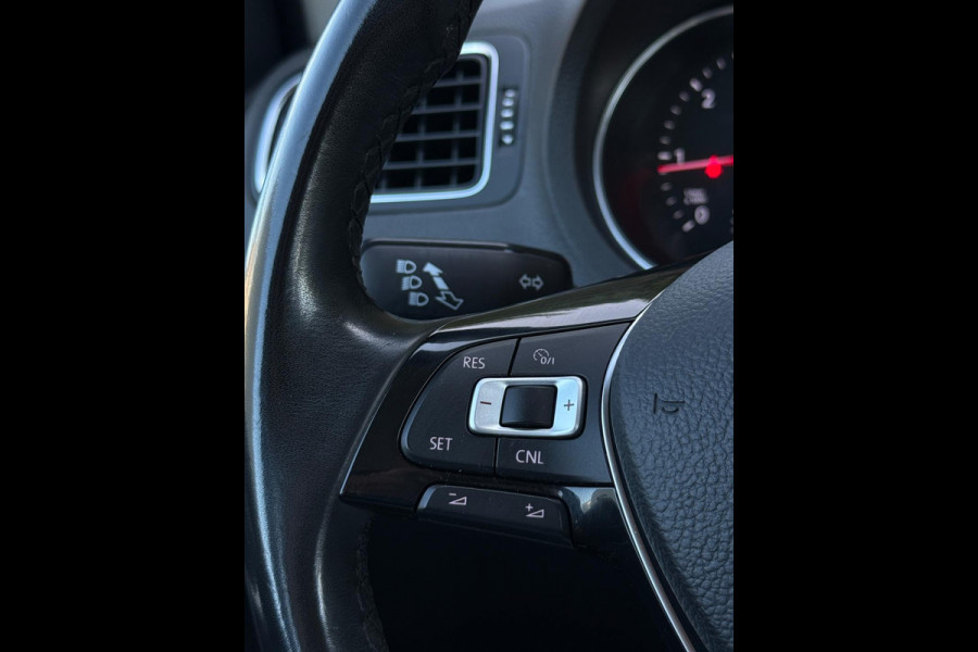 Volkswagen Polo 1.4 TDI CarPlay EURO 6 Navigatie Camera
