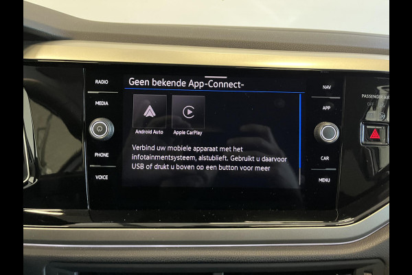 Volkswagen Polo 1.0 TSI Move AUT 70kW Navigatie Apple Carplay/ Android Auto Camera Parkeersensoren Adaptive Cruise Control Stoelverwarming Virtual Cockpit Climate Control