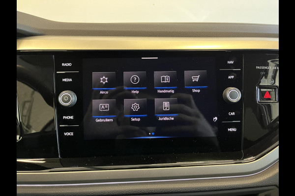 Volkswagen Polo 1.0 TSI Move AUT 70kW Navigatie Apple Carplay/ Android Auto Camera Parkeersensoren Adaptive Cruise Control Stoelverwarming Virtual Cockpit Climate Control