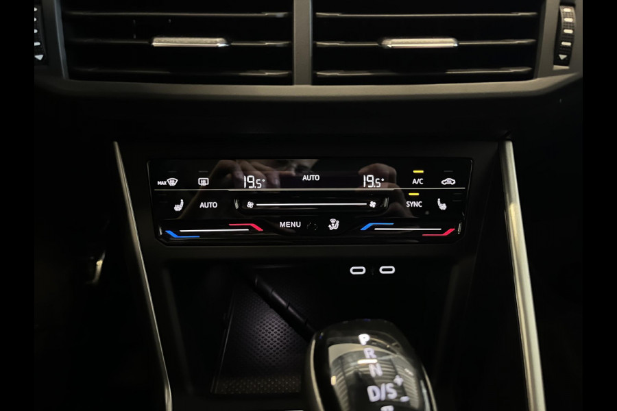 Volkswagen Polo 1.0 TSI Move AUT 70kW Navigatie Apple Carplay/ Android Auto Camera Parkeersensoren Adaptive Cruise Control Stoelverwarming Virtual Cockpit Climate Control