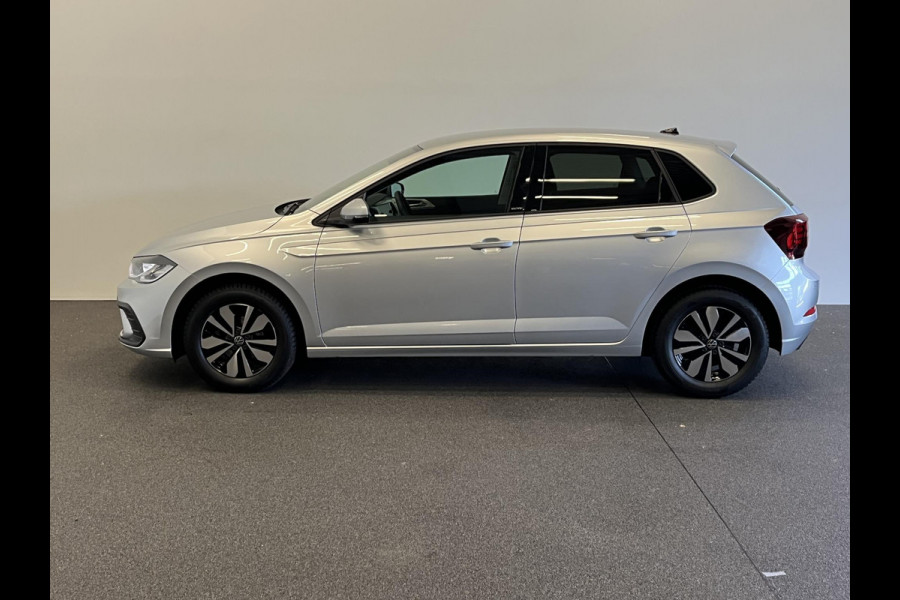 Volkswagen Polo 1.0 TSI Move AUT 70kW Navigatie Apple Carplay/ Android Auto Camera Parkeersensoren Adaptive Cruise Control Stoelverwarming Virtual Cockpit Climate Control