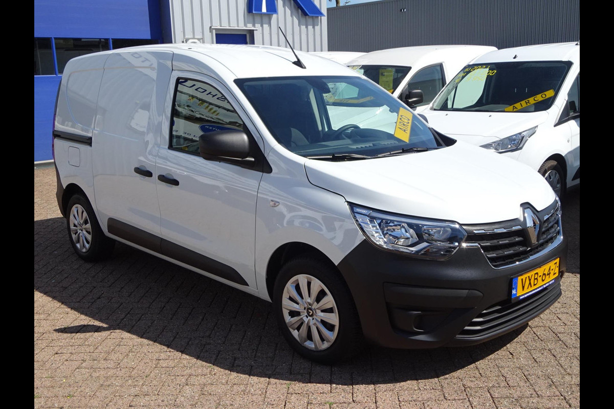 Renault Express 1.5 dCi 75 Comfort + AIRCO GROOT NAVI SCHERM SCHUIFDEUR CRUISE CONTROL Renault Express 1.5 dCi 75 Comfort + AIRCO GROOT NAVI SCHERM SCHUIFDEUR CRUISE CONTROL
