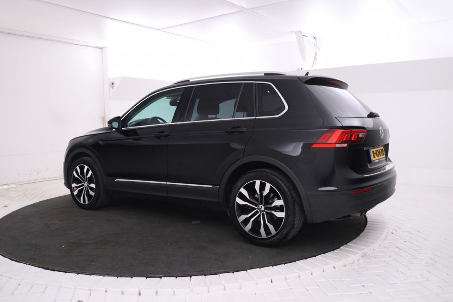 Volkswagen Tiguan 1.5 TSI ACT Highline Business R Panorama dak, Automaat, Massage stoel!