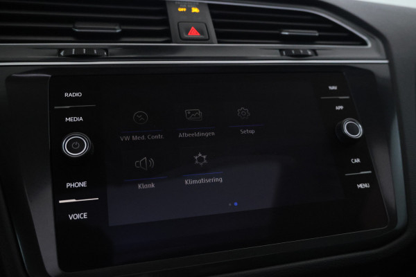 Volkswagen Tiguan 1.5 TSI ACT Highline Business R Panorama dak, Automaat, Massage stoel!