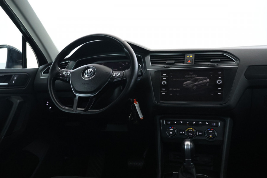 Volkswagen Tiguan 1.5 TSI ACT Highline Business R Panorama dak, Automaat, Massage stoel!