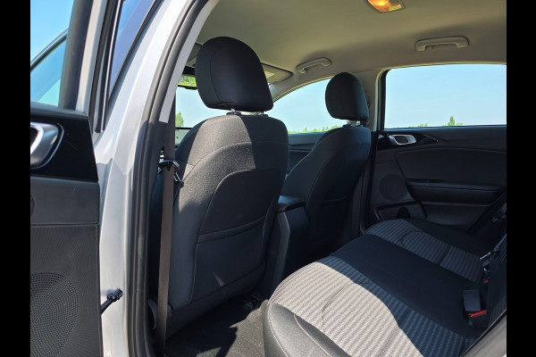 Kia Ceed 1.0 T-GDi - 120 Pk - Euro 6 - Navi - ParkeerCamera - AppleCarplay AndroidAuto