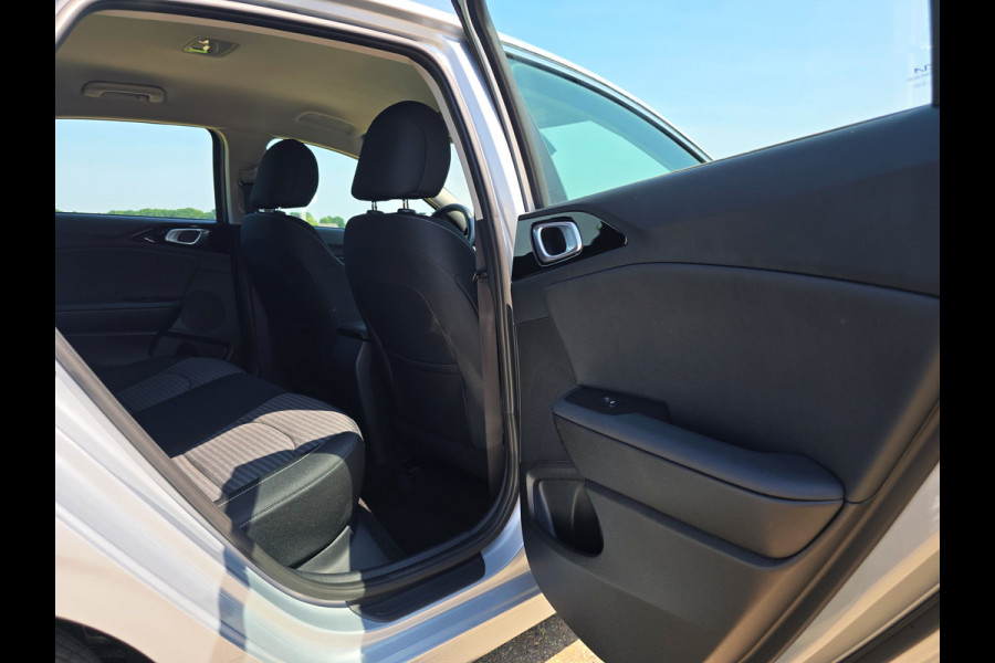 Kia Ceed 1.0 T-GDi - 120 Pk - Euro 6 - Navi - ParkeerCamera - AppleCarplay AndroidAuto