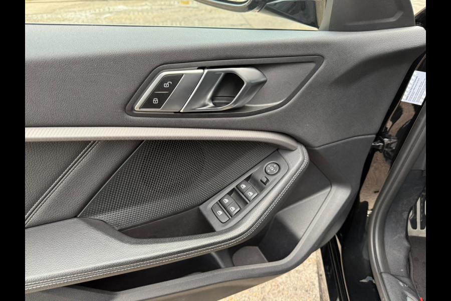 BMW 1-serie 118i M SPORT Plus NAVI | PDC | LEDER | CRUISE | AUTOMAAT | BTW