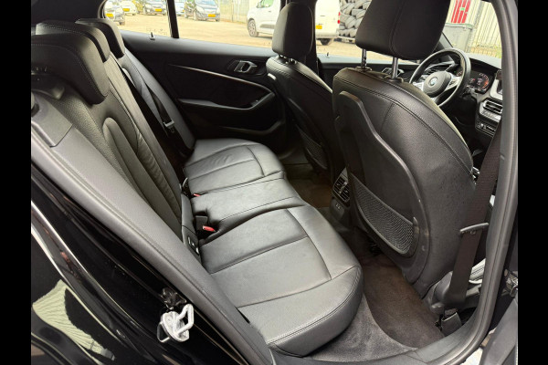 BMW 1-serie 118i M SPORT Plus NAVI | PDC | LEDER | CRUISE | AUTOMAAT | BTW