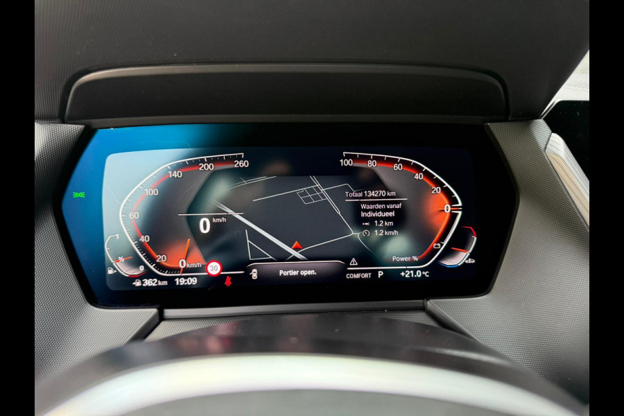 BMW 1-serie 118i M SPORT Plus NAVI | PDC | LEDER | CRUISE | AUTOMAAT | BTW
