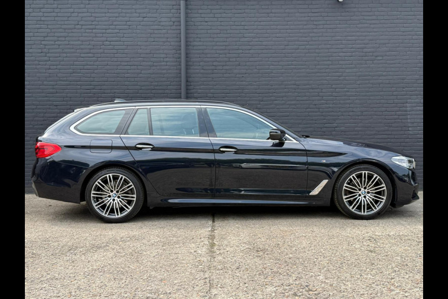 BMW 5 Serie Touring 520i M SPORT NAVI | PDC | LEDER | STOELVERWARMING | KEYLESS | CRUISE | BTW